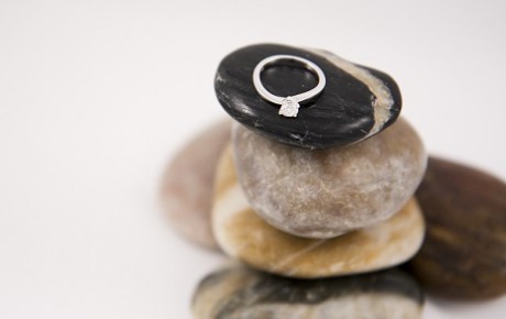 ring balancing on rocks