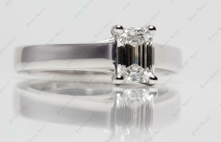 solitaire emerald cut diamond on 4mm ring