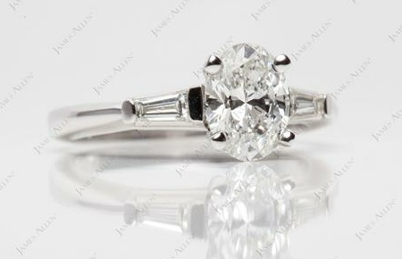 tapered baugette setting with oval diamond