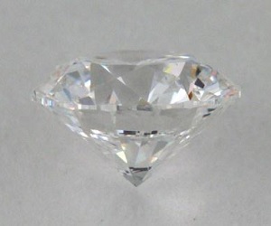 uniformly medium girdle size in round diamond