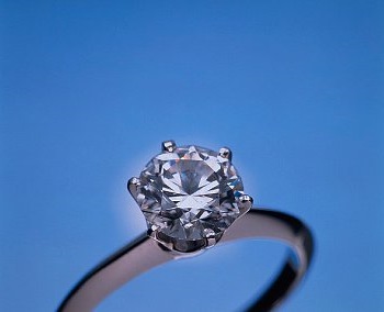 6 prong knife edge diamond ring