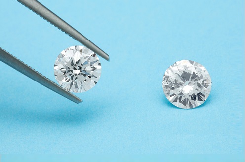 comparison of spread in two 1 carat diamonds