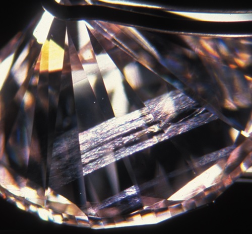 whitish internal graining lines in diamond