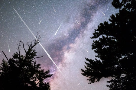how are diamonds formed when meteorites fall from sky