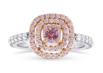 pink diamond in rose gold mixed with white gold metal