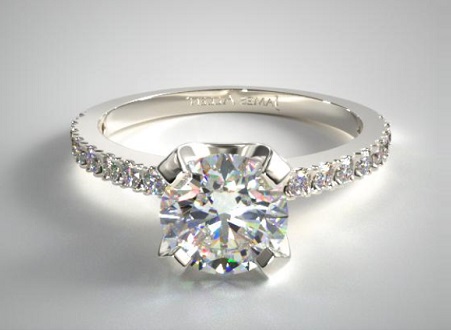 scalloped prong type diamond engagement ring