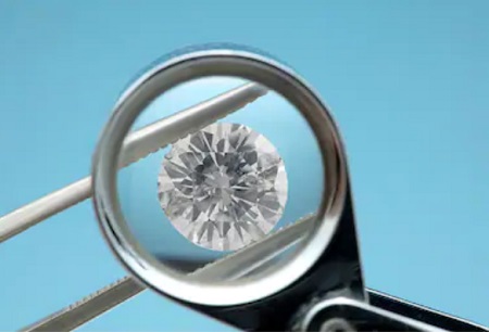 understanding diamond clarity in a practical manner