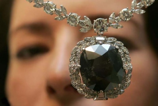 black orlov famous diamond necklace