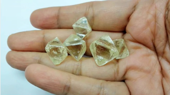 The Largest Diamond Found In A Century Comes From Botswana. Who