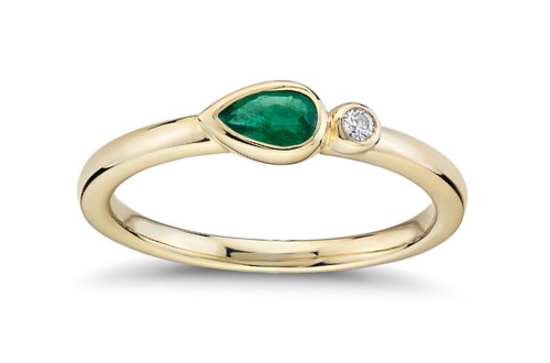 yellow gold diamond promise rings with emerald gemstone for a girlfriend