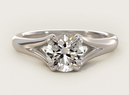 double claw solitare split shank ring design bridal